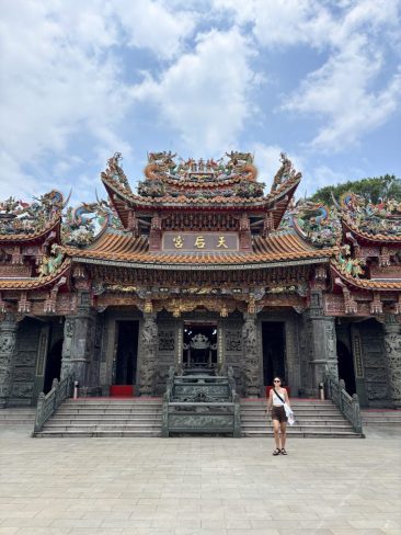 front door of Tian Ho temple