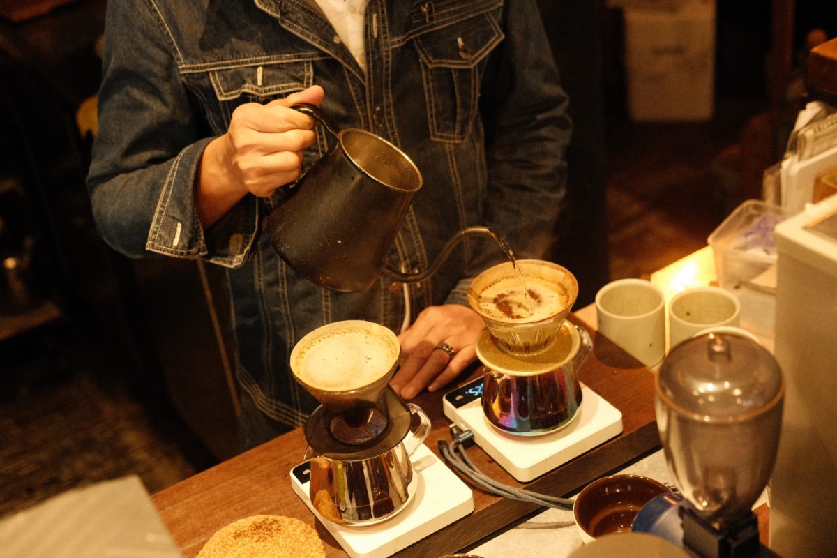 making coffee at Marucorner Cafe